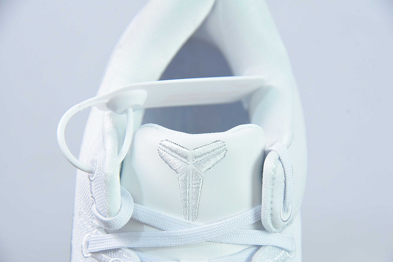 NK KOBE 8 SYSTEM FJ9364 100FX