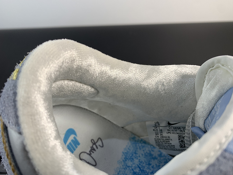 Sean Cliver x Nike SB Dunk Low DC9366-100