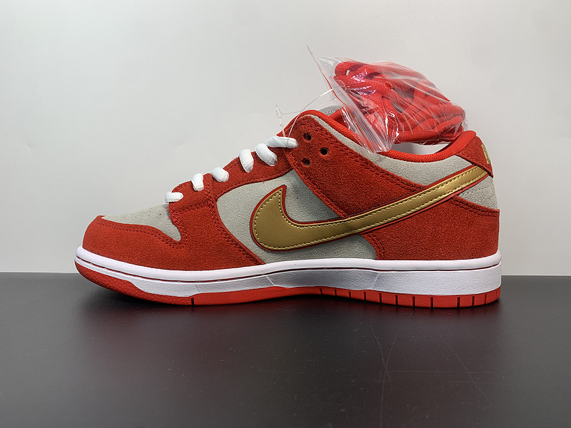 NK Dunk SB Low 