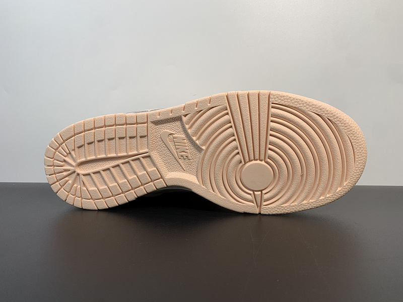 Nike Dunk Low “Orange Pearl”DD1503-102