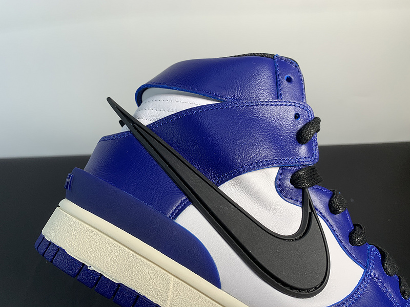 AMBUSH x NK SB Dunk High CU7544-400
