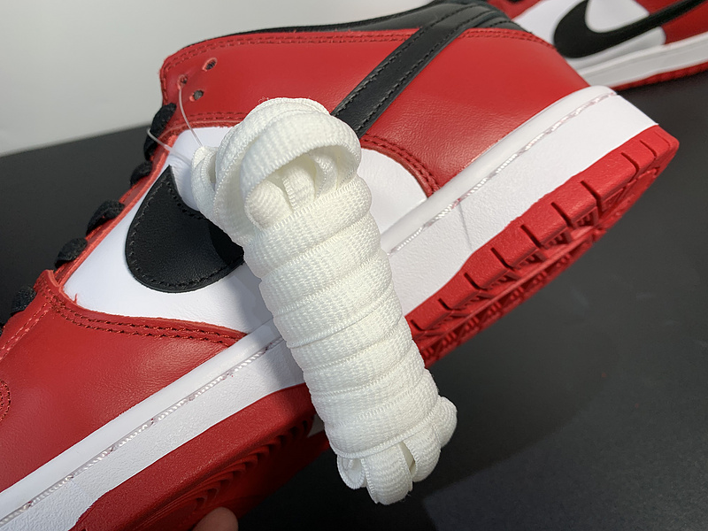 Nike SB Dunk Low Chicago BQ6817-600