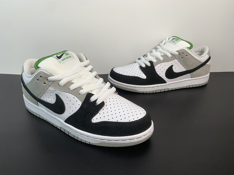 Nike SB Dunk Low  BQ6817-011