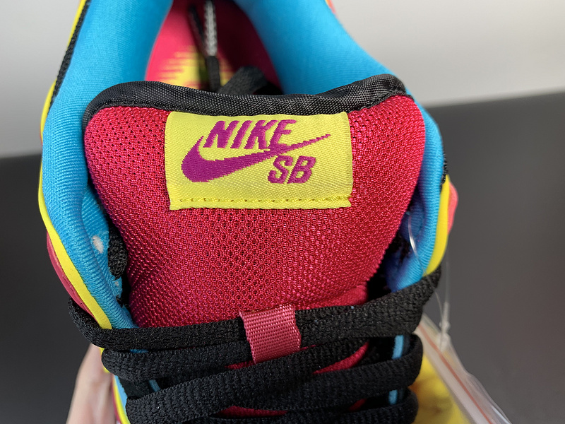 Nike SB Low Ms.Pacman 313170-461