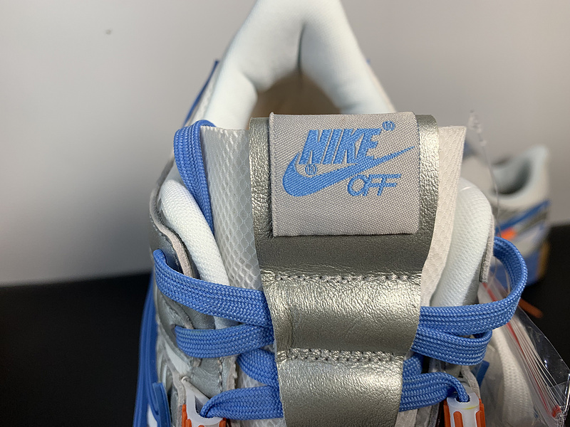 Off-White x Nike Air Rubber Dunk 