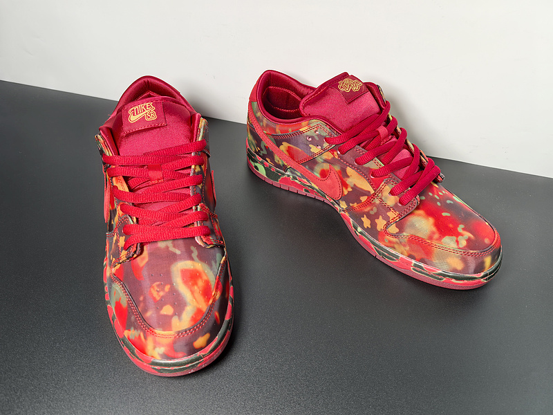 The Wizard of Oz X Nike SB Dunk Low“Ruby Slipper”FZ1291-600
