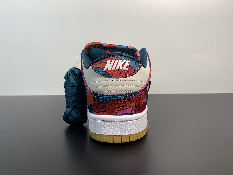 Parra x NK SB Dunk Low DH7695-600