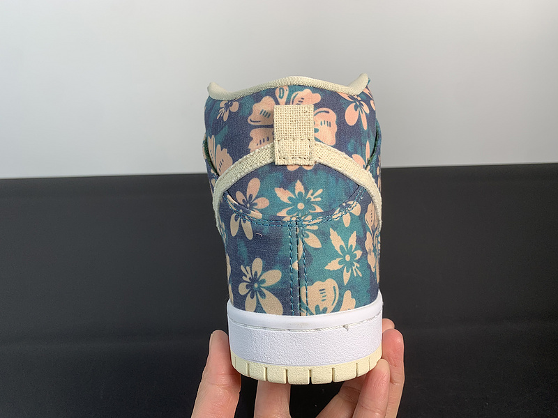 NK SB Dunk High Pro QS“Hawaii”CZ2232-300