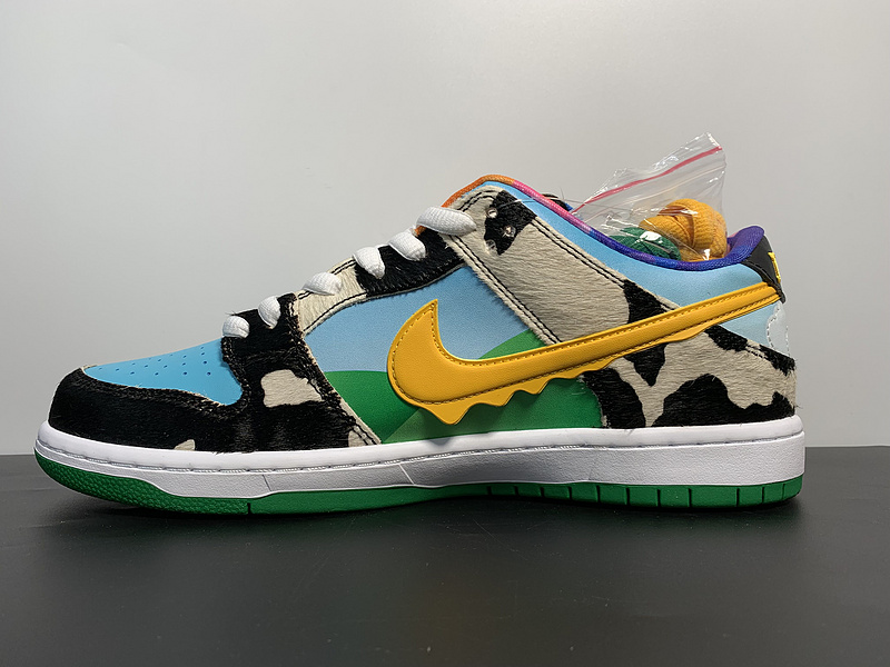 Nike SB Dunk Low Pro QS