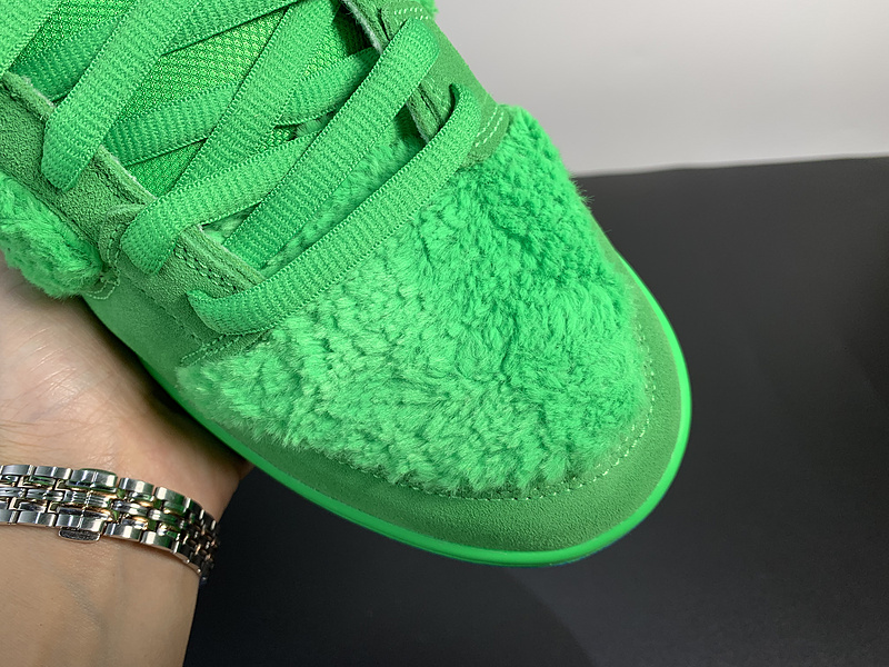 Nike SB Dunk Low Grateful Dead cj5378-300