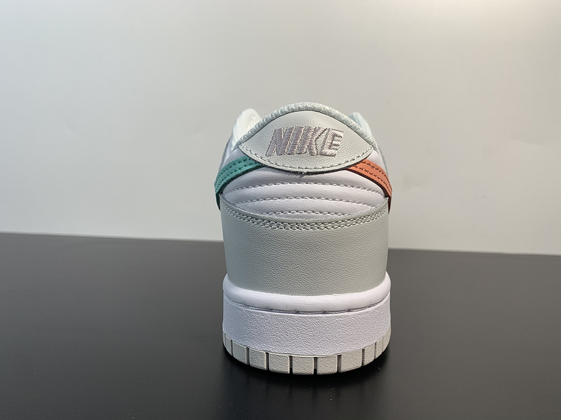 Nike Dunk Low （GS）“Tropical Twist” CW1590-101