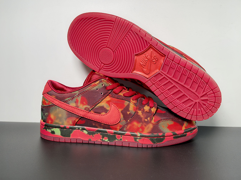 The Wizard of Oz X Nike SB Dunk Low“Ruby Slipper”FZ1291-600