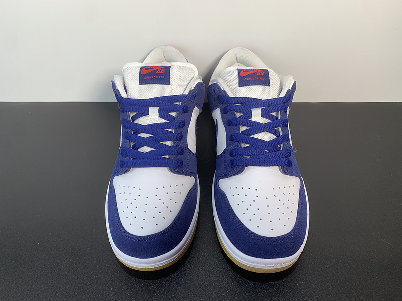 Nike SB Dunk Low “Los Angeles Dodgers”DO9395-400