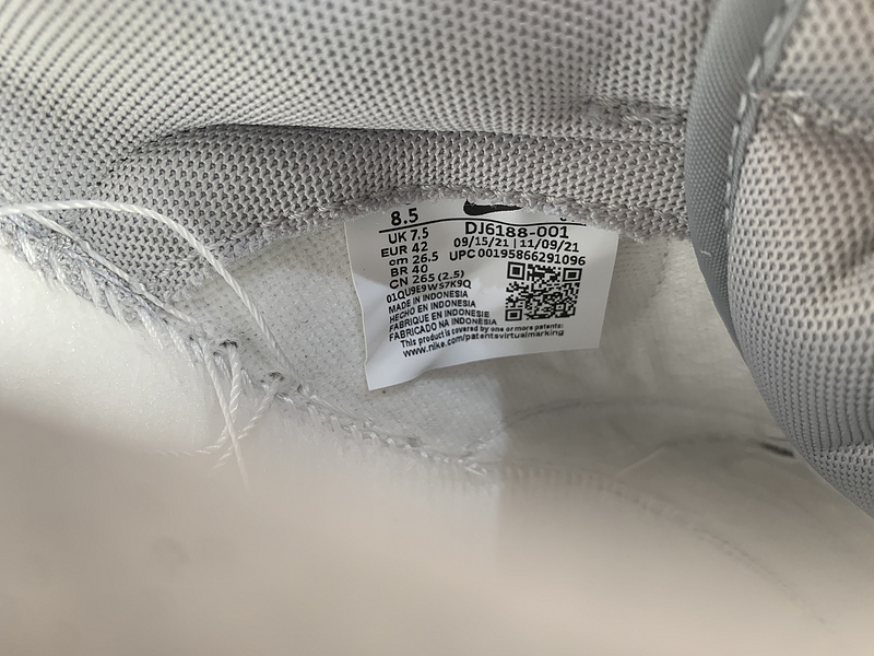 NIKE DUNK LOW RETRO DJ6188-001