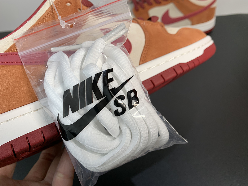 SB Dunk Low Pro“Russet Cedsr”BQ6817-202