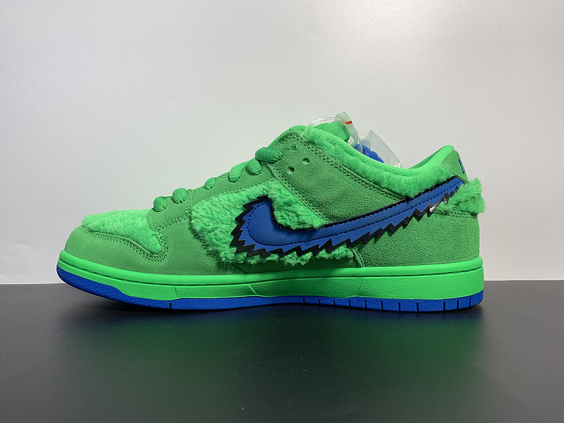 Nike SB Dunk Low Grateful Dead cj5378-300