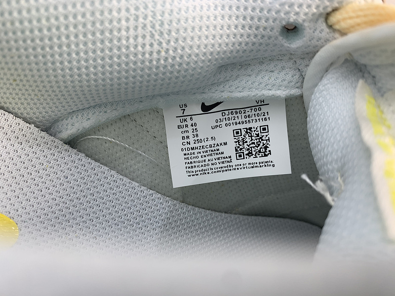Dunk Low “Lemon Drop”DJ6902-700