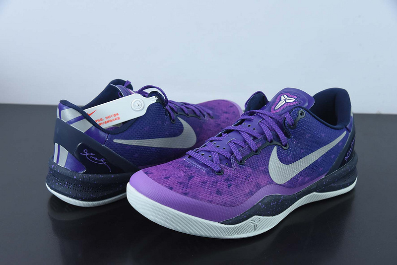 NK Zoom KOBE 8 555035-500