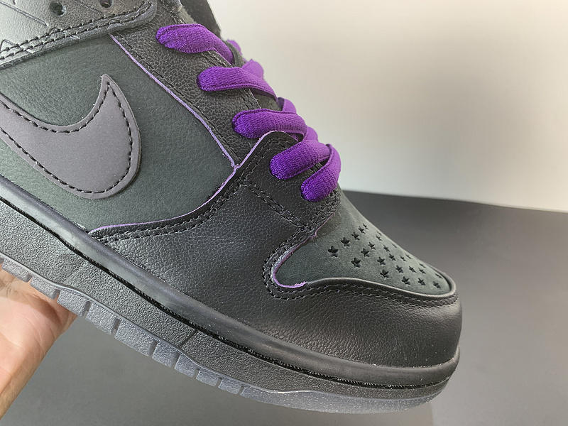 Familia x Nike SB Dunk Low “First Avenue”dj1159-001