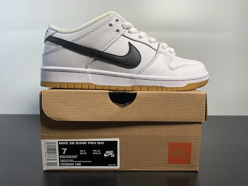 Nike SB Dunk Low CD2563-100