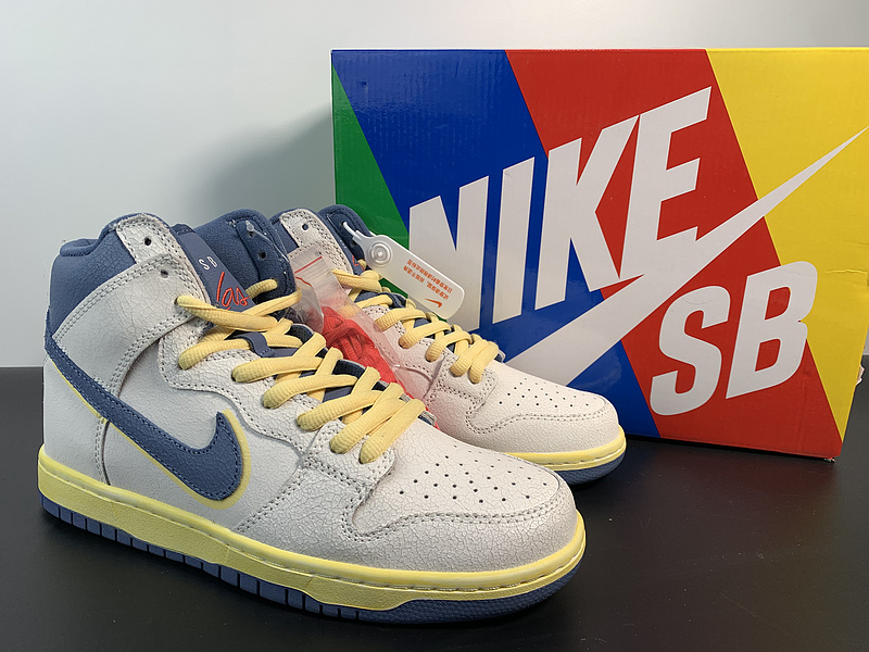 Atlas x Nike SB Dunk High Pro