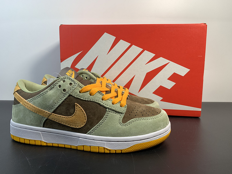 Nike Dunk Low SE “Dusty Olive”DH5360-300