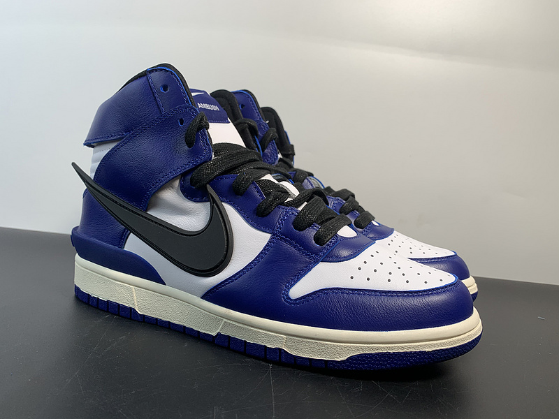 AMBUSH x NK SB Dunk High CU7544-400