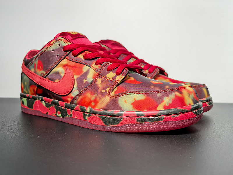 The Wizard of Oz X Nike SB Dunk Low“Ruby Slipper”FZ1291-600