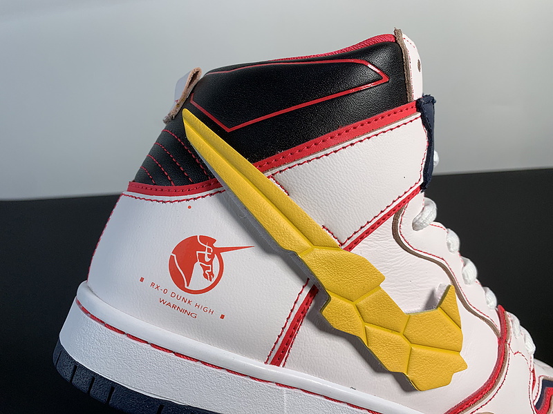 Gundam x Nike SB Dunk High DH7717-100​