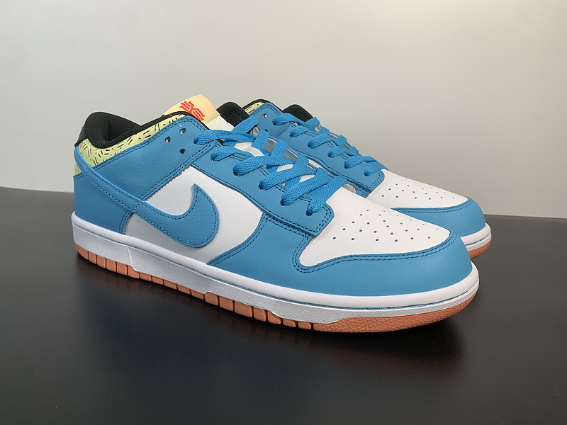 Nike Dunk Low SE Kyrie DN4179-400