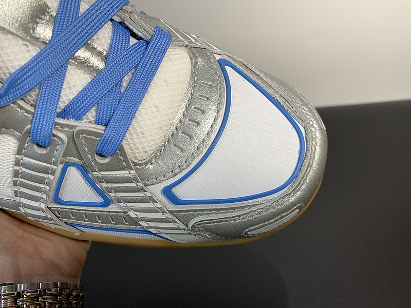 Off-White x Nike Air Rubber Dunk 