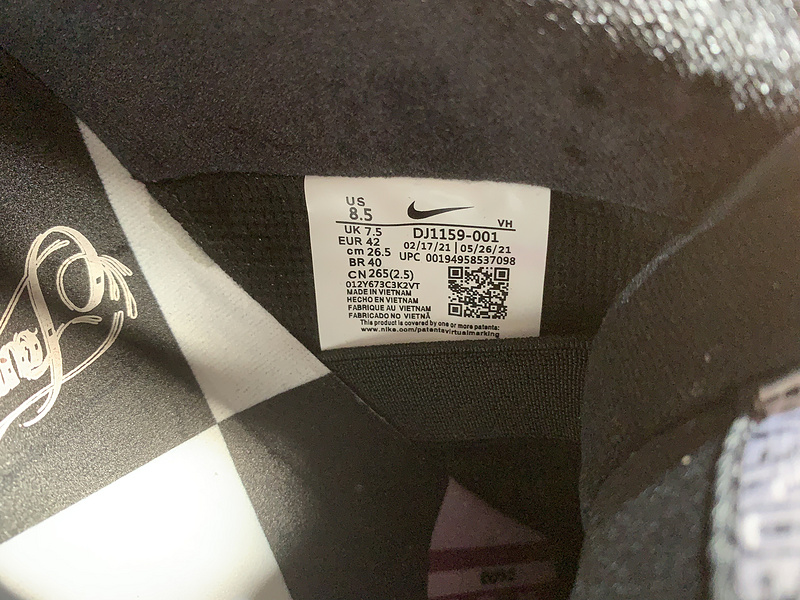 Familia x Nike SB Dunk Low “First Avenue”dj1159-001