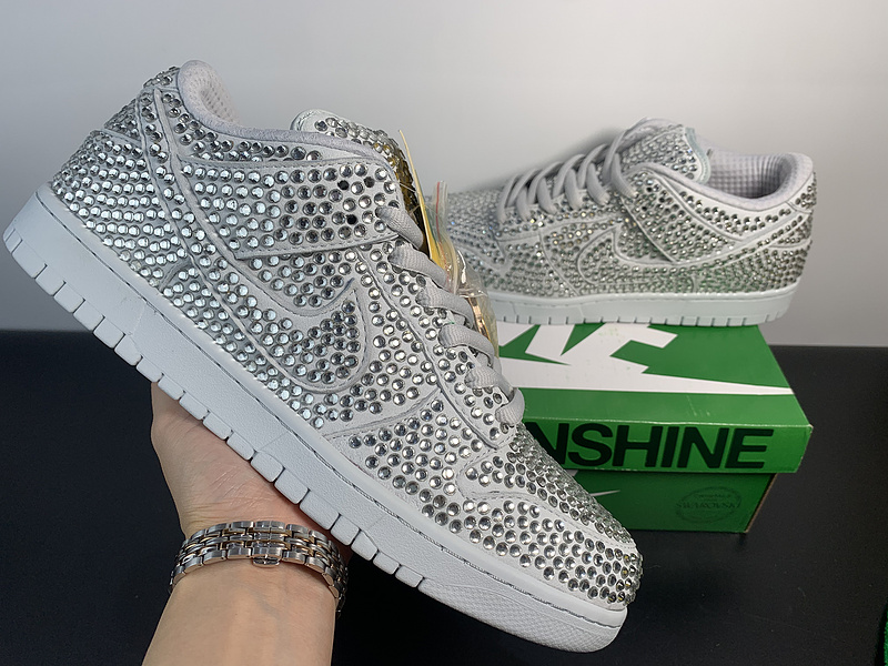 Cactus Plant Flea Market x Nike Dunk Low CZ2670-001