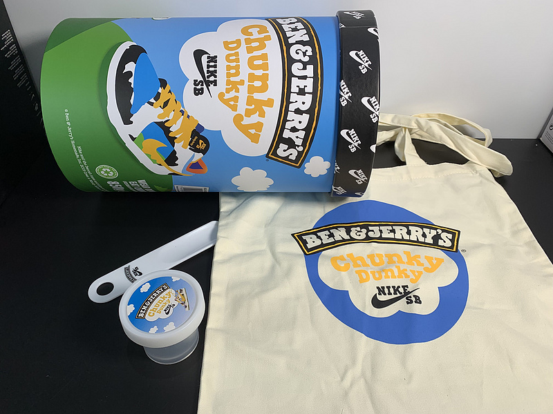 Nike SB Dunk Low Pro QS