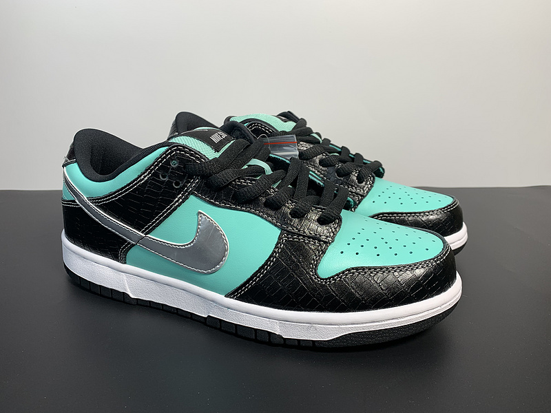 Diamond Supply Co. X NK SB Dunk Low Pro“Tiffany”304292-402