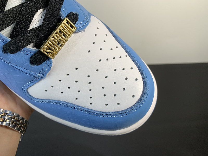 Nike SB Dunk High “Team Crimson”307385-141