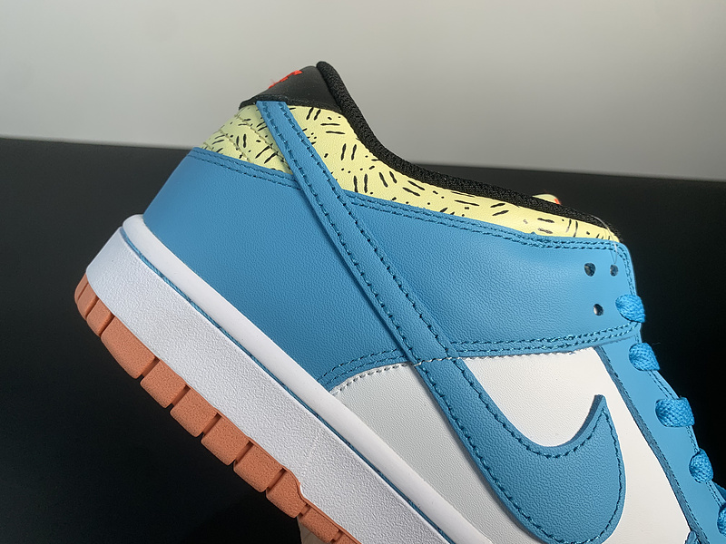 Nike Dunk Low SE Kyrie DN4179-400