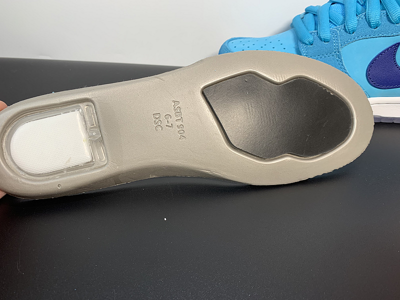 Nike Dunk SB Low Blue Furry BQ6817-400