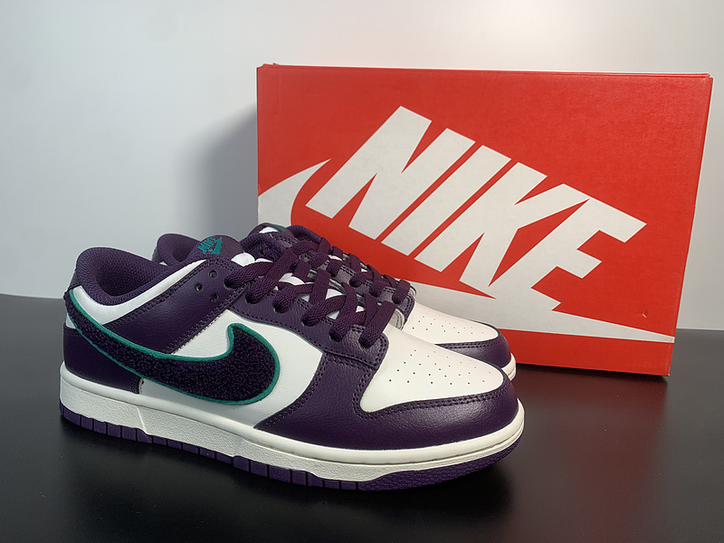 Nike Dunk Low “Chenille Swoosh”DQ7683-100