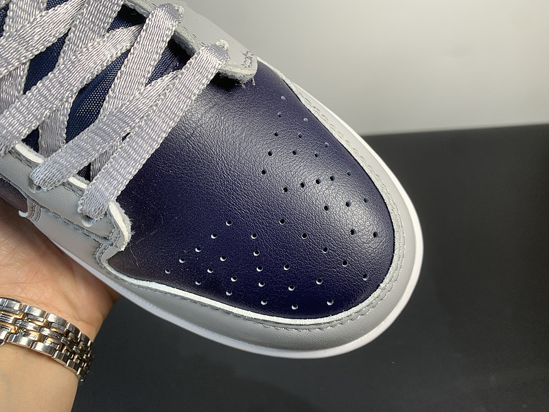 Nike SB Dunk Low DD1768-400