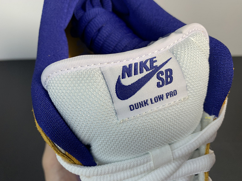 Nike SB Dunk Low Laser Orange Dunk BQ6817-800