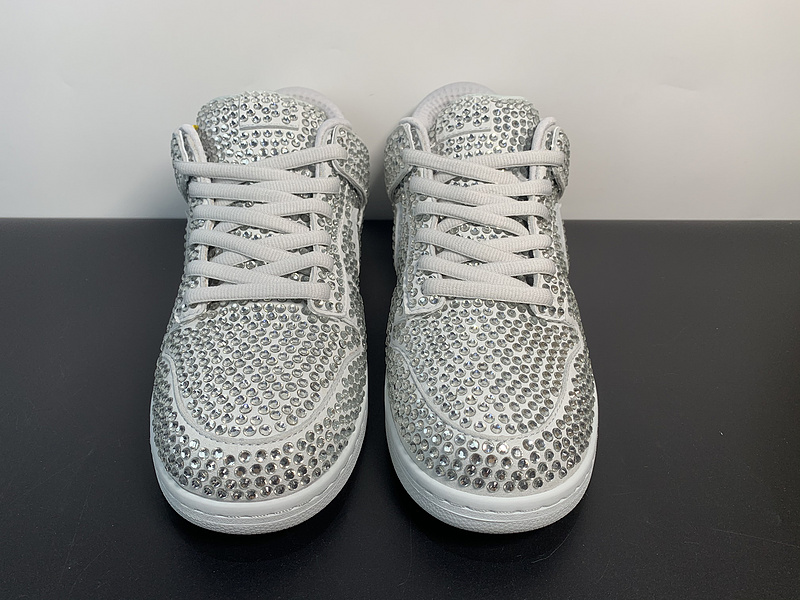 Cactus Plant Flea Market x Nike Dunk Low CZ2670-001