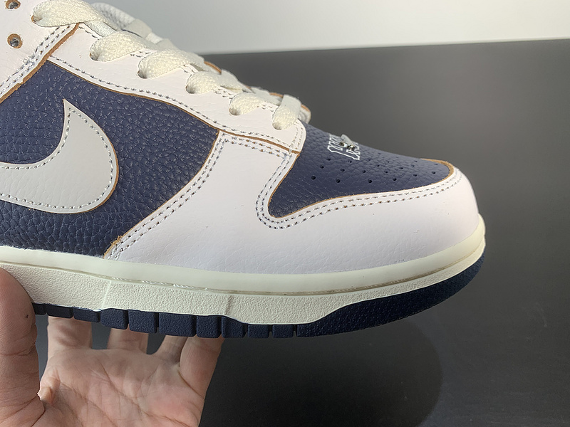 HUF x Nike SB Dunk Low San Francisco FD8775-100