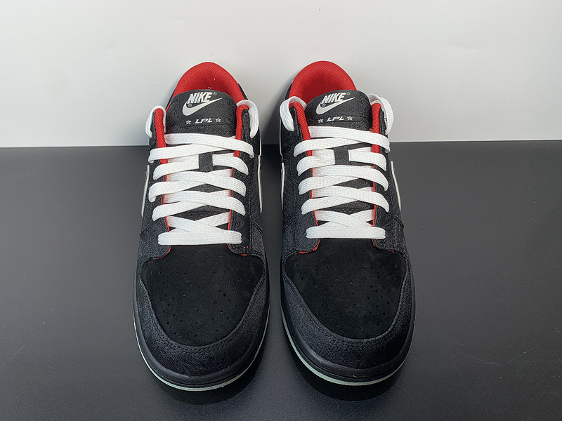 LPL x Nike SB Dunk Low DO2327-011