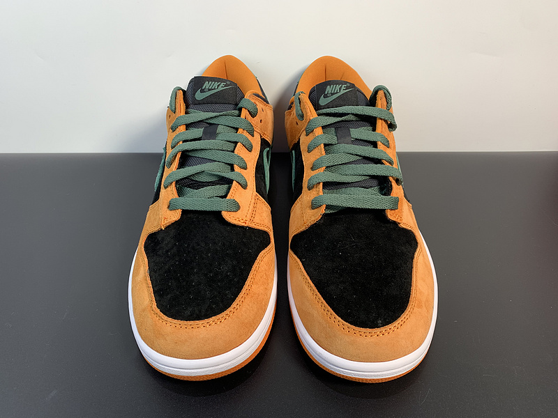 Dunk Low SP A1469-001