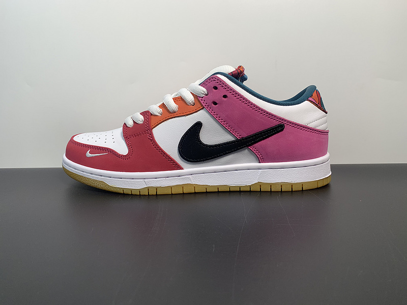 Parra x Nike SB Dunk DH7695-100