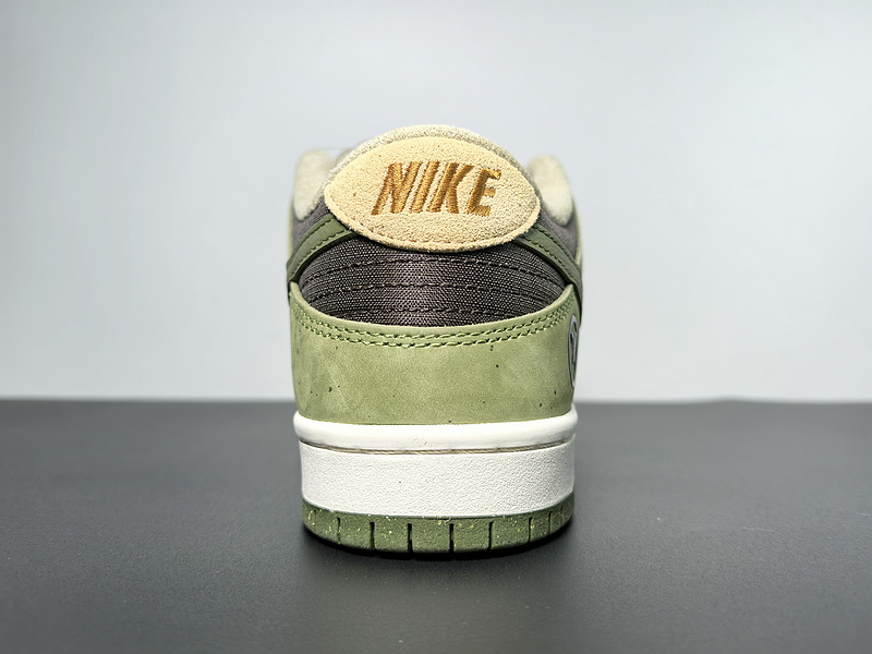 Yuto Horigome x Nike SB Dunk Low HF8022-300