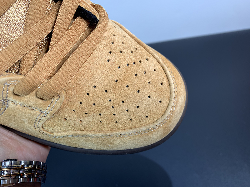 Nike SB Dunk Low “Wheat Mocha”BQ6817-204