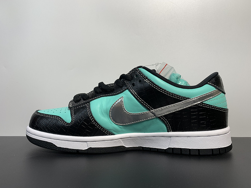 Diamond Supply Co. X NK SB Dunk Low Pro“Tiffany”304292-402