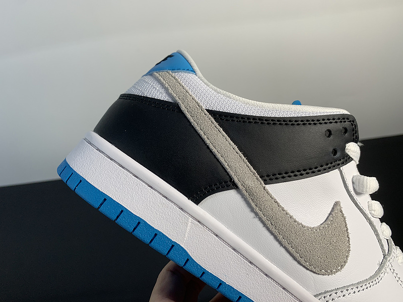 Nike Dunk SB Low “Laser Blue”BQ6817-101